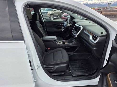Used 2022 GMC Acadia SLE w/ Driver Convenience Package AWD/4WD image 11