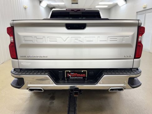 Used 2021 Chevrolet Silverado 1500 LTZ w/ LTZ Premium Package image 7