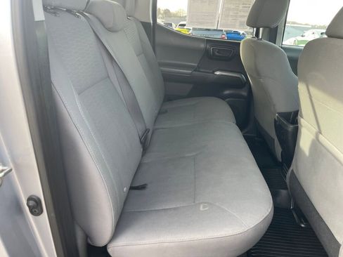 Used 2019 Toyota Tacoma SR5 image 19