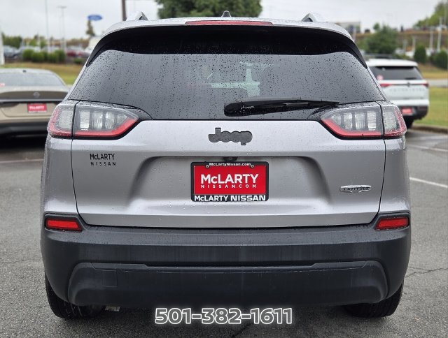 Used 2019 Jeep Cherokee Latitude w/ Popular Appearance Group FWD image 6