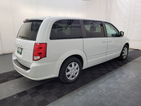 Used 2016 Dodge Grand Caravan SE w/ Quick Order Package 29E SE FWD image 10