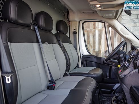 Used 2018 RAM ProMaster 2500 w/ Interior Convenience Group image 21