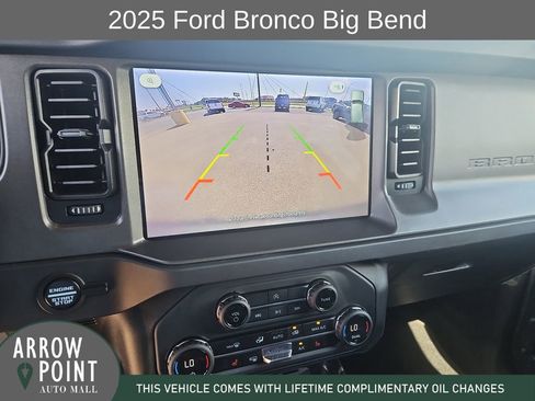 Used 2025 Ford Bronco Big Bend image 24