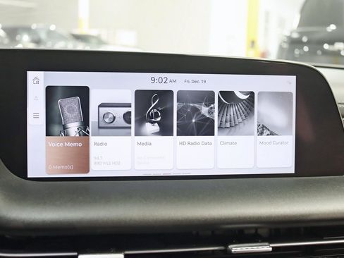 Used 2023 Genesis G90 3.5T image 23