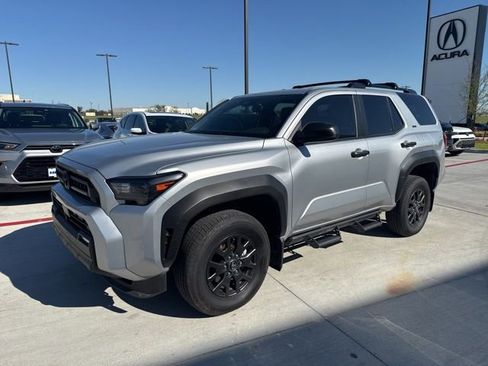 Used 2025 Toyota 4Runner SR5 image 4