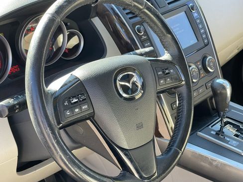 Used 2010 MAZDA CX-9 Grand Touring w/ Moonroof & Bose Audio Pkg image 7