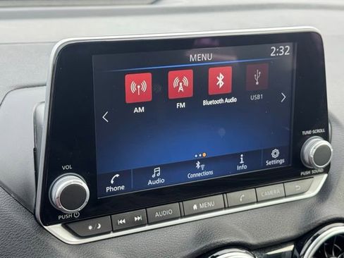 Used 2023 Nissan Sentra SV image 30