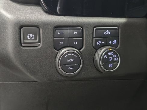 Used 2024 Chevrolet Silverado 1500 RST w/ Convenience Package II AWD/4WD image 6