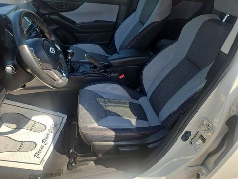 Used 2021 Subaru Crosstrek 2.0i Premium AWD/4WD image 12