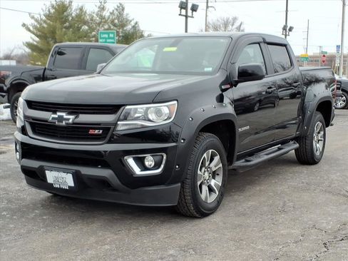 Used 2019 Chevrolet Colorado Z71 image 3