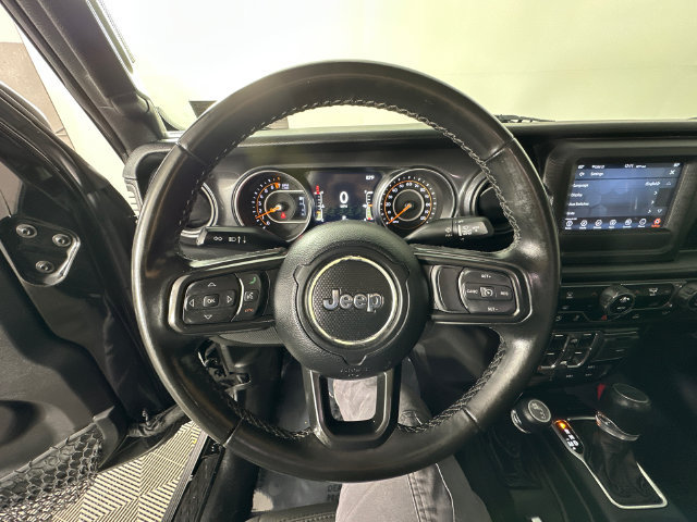Certified 2022 Jeep Gladiator Sport AWD/4WD image 15