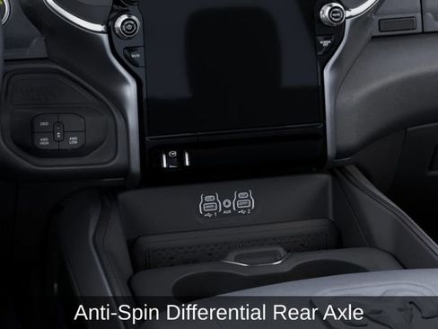 New 2025 RAM 2500 Laramie image 28