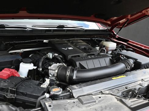 Used 2022 Nissan Frontier SV RWD image 16