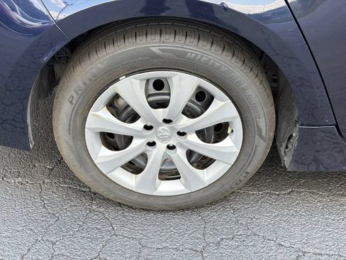 Used 2022 Toyota Corolla LE FWD image 23