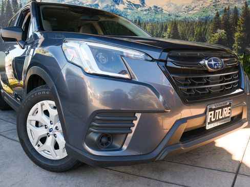 Used 2023 Subaru Forester image 7