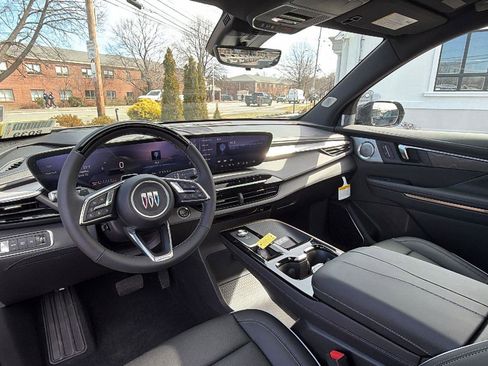 New 2026 Buick Enclave Avenir w/ Super Cruise Package FWD image 19