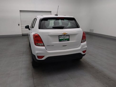 Used 2017 Chevrolet Trax LS AWD/4WD image 6
