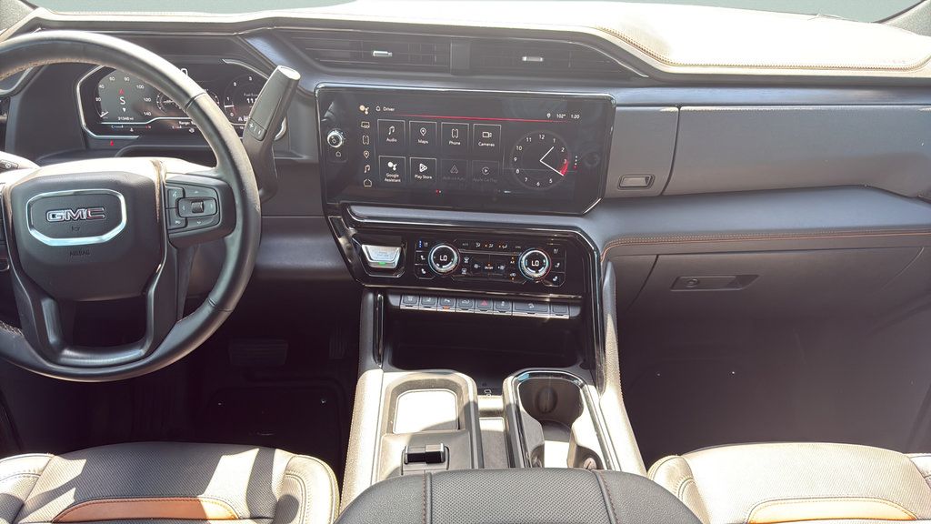 Used 2024 GMC Sierra 2500 AT4 w/ AT4 Premium Plus Package AWD/4WD image 15