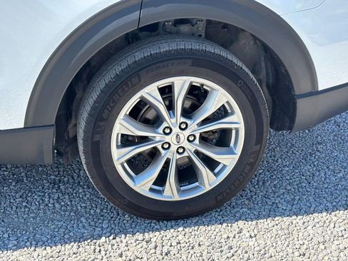 Used 2024 Ford Explorer XLT w/ Equipment Group 202A AWD/4WD image 12