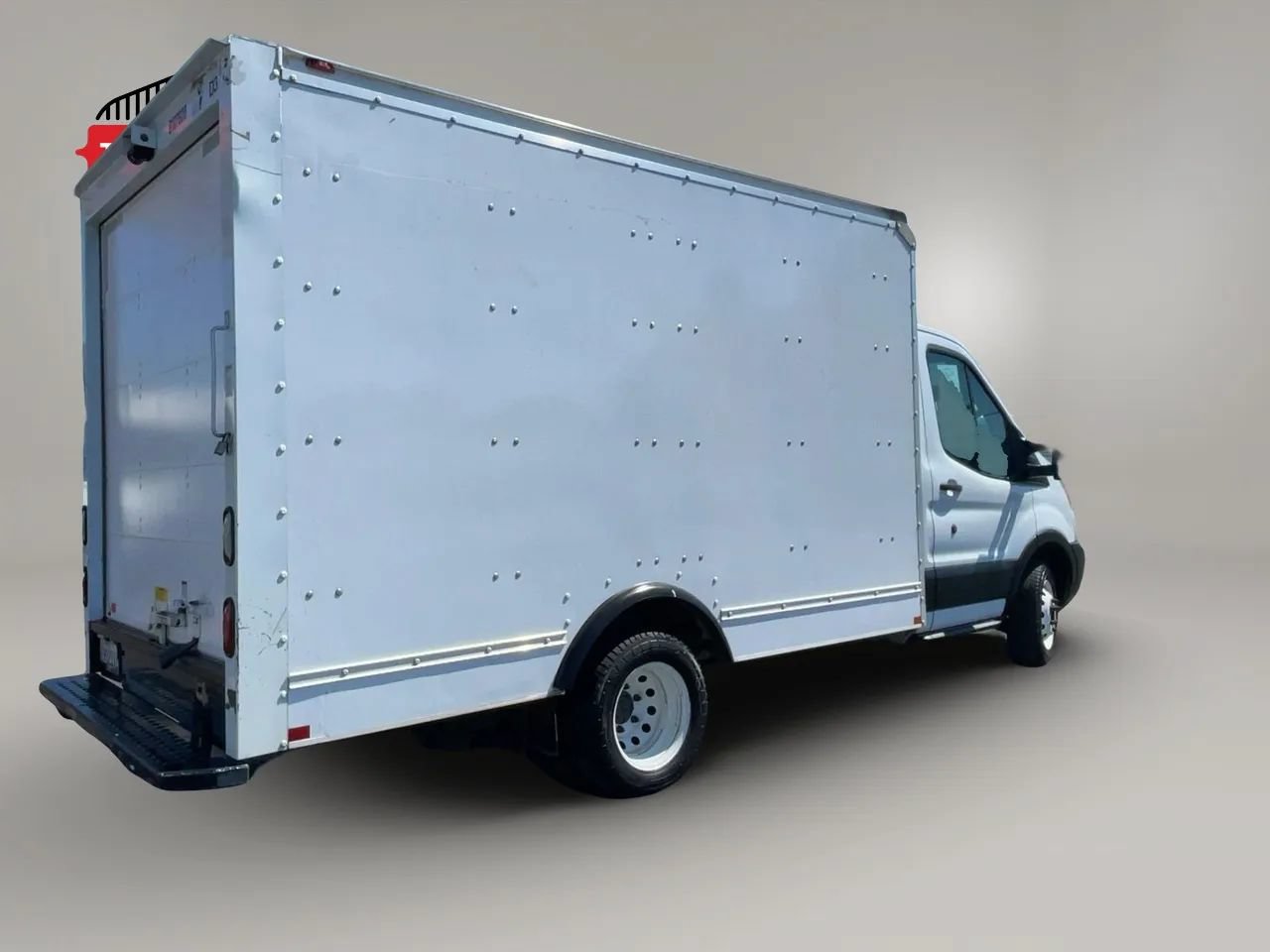 Used 2019 Ford Transit 350 138 DRW w/ Interior Upgrade Package RWD image 6