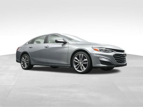 Used 2024 Chevrolet Malibu LT image 39