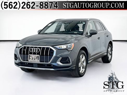 Used 2020 Audi Q3 2.0T Premium w/ Convenience Package AWD/4WD image 1