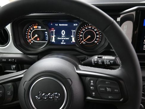 New 2025 Jeep Wrangler Unlimited Sport AWD/4WD image 19