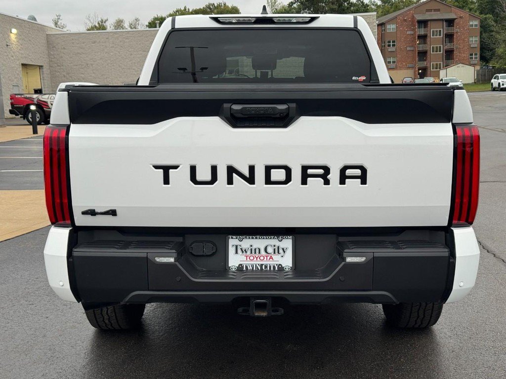 Used 2025 Toyota Tundra SR5 AWD/4WD image 4