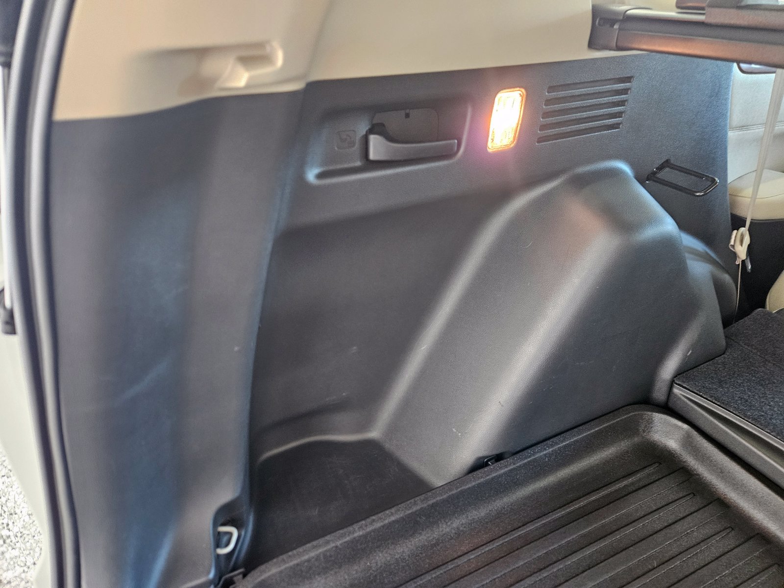 Used 2020 Honda CR-V EX image 46
