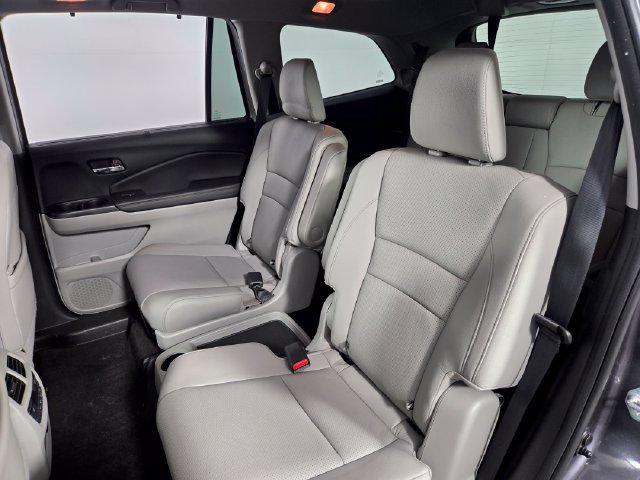Used 2022 Honda Pilot Elite image 14