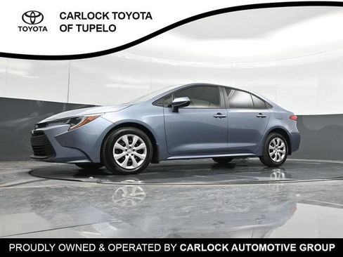 Used 2026 Toyota Corolla LE FWD image 51