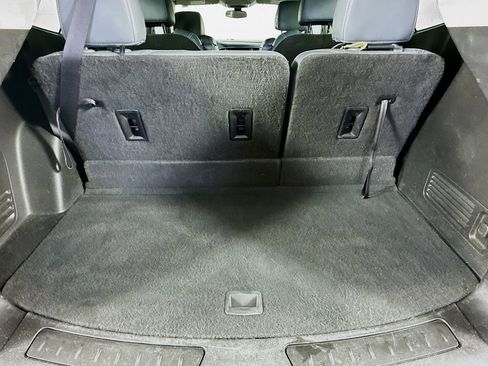 Used 2020 Buick Enclave Essence w/ LPO, Floor Liner Package FWD image 33