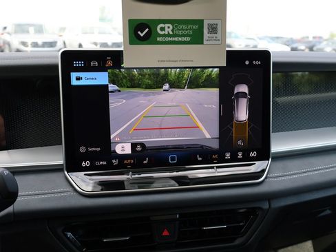 New 2026 Volkswagen Tiguan SE AWD/4WD image 24