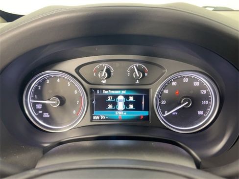 Used 2018 Buick Enclave Premium image 19