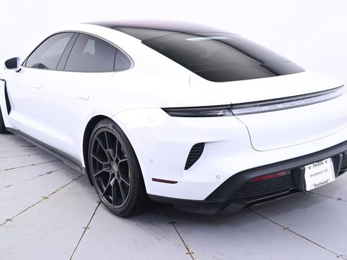 Used 2025 Porsche Taycan Turbo image 3