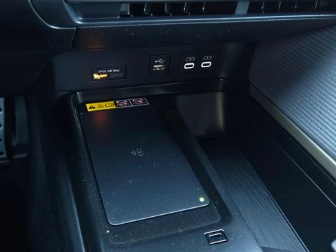 Certified 2026 Toyota Camry SE FWD image 16
