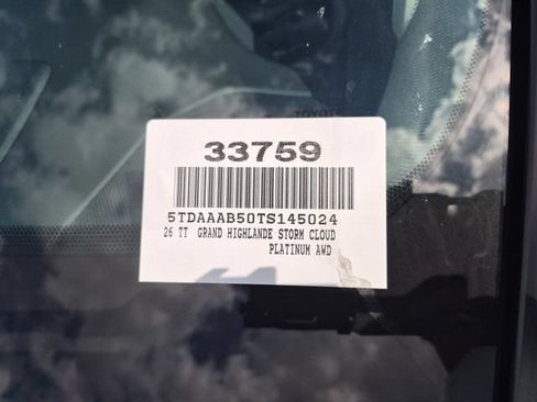 Certified 2026 Toyota Grand Highlander AWD image 19