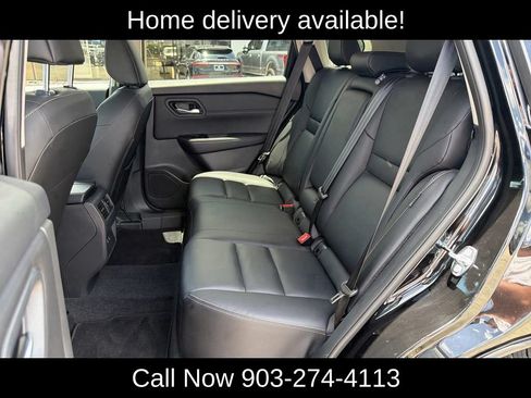 Used 2026 Nissan Rogue SL FWD image 26