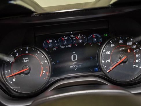 Used 2021 Chevrolet Camaro SS image 21