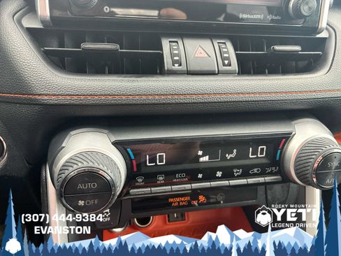 Used 2020 Toyota RAV4 Adventure AWD/4WD image 18