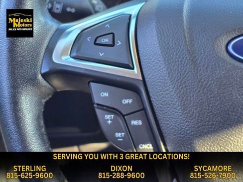 Used 2022 Ford Edge SEL image 37