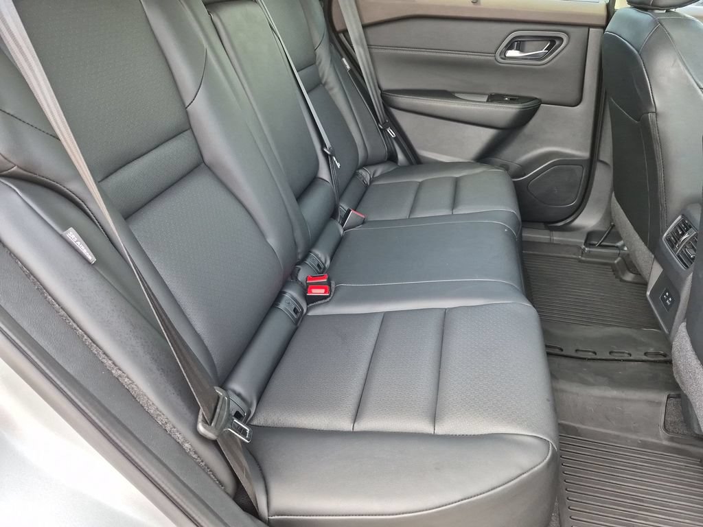 Certified 2023 Nissan Rogue SV w/ SV Premium B Package AWD/4WD image 28