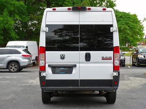 Used 2022 RAM ProMaster 2500 FWD image 10