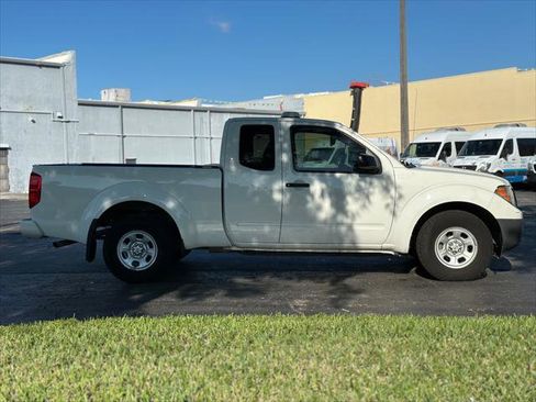 Used 2019 Nissan Frontier S image 9