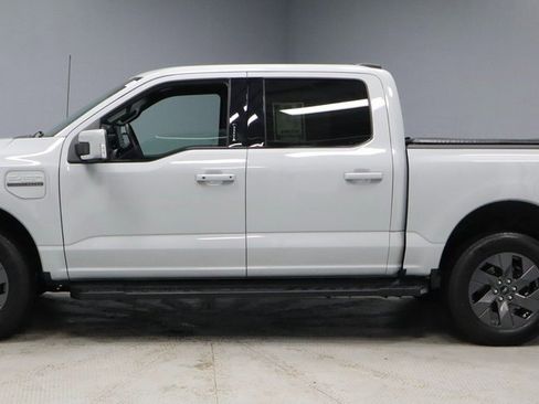 Certified 2023 Ford F150 Lightning Lariat image 6