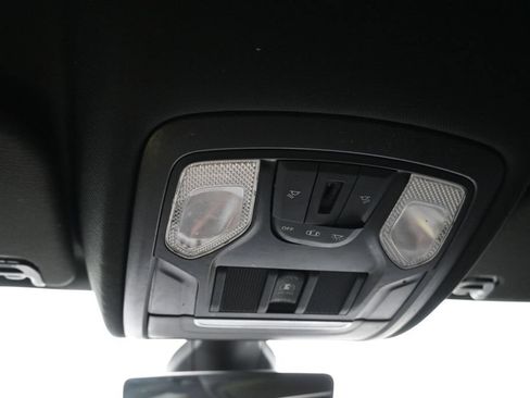 Used 2021 RAM 1500 Big Horn AWD/4WD image 11