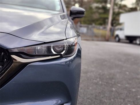 Used 2021 MAZDA CX-5 Carbon Edition image 10