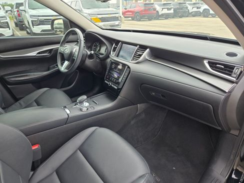 Used 2022 INFINITI QX50 Pure FWD image 25