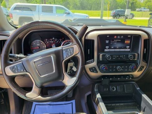 Used 2014 GMC Sierra 1500 Denali RWD image 10