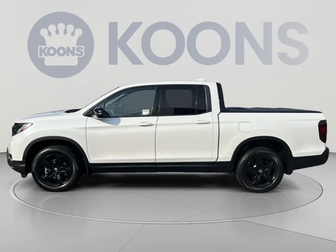 Used 2022 Honda Ridgeline Black Edition image 2